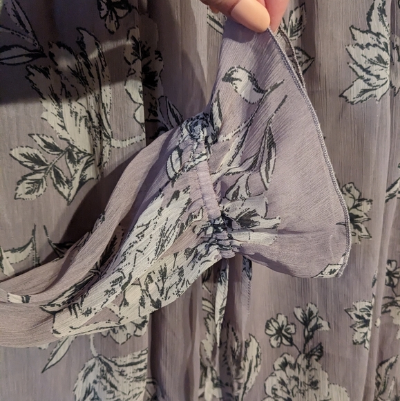 Trovaré Purple Blouse - Picture 6 of 6